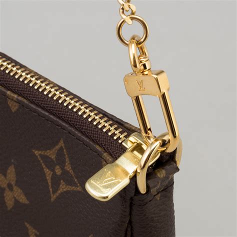 lv daily pouch|louis vuitton little pouch.